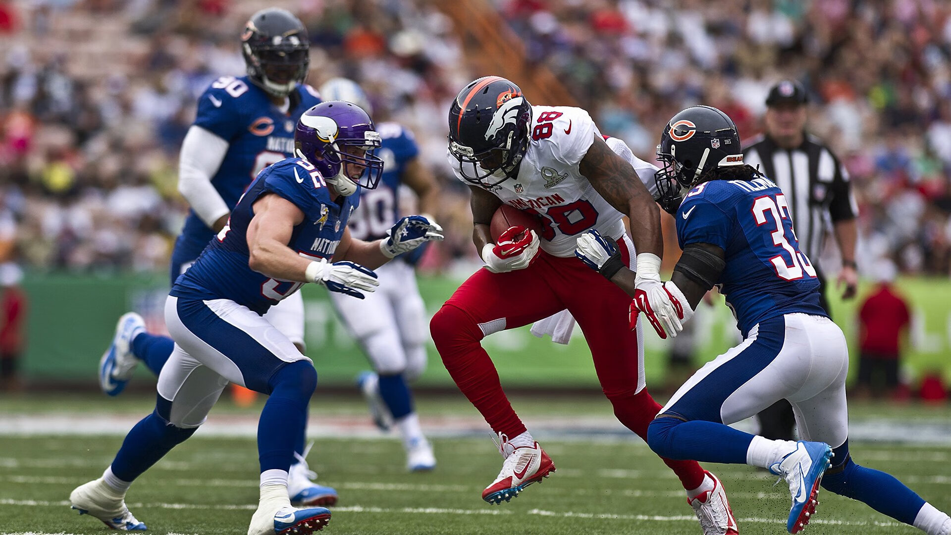 山西队对阵热火，锡安用血肉之躯撞开质疑，巨星价值在碰撞中淬火而生